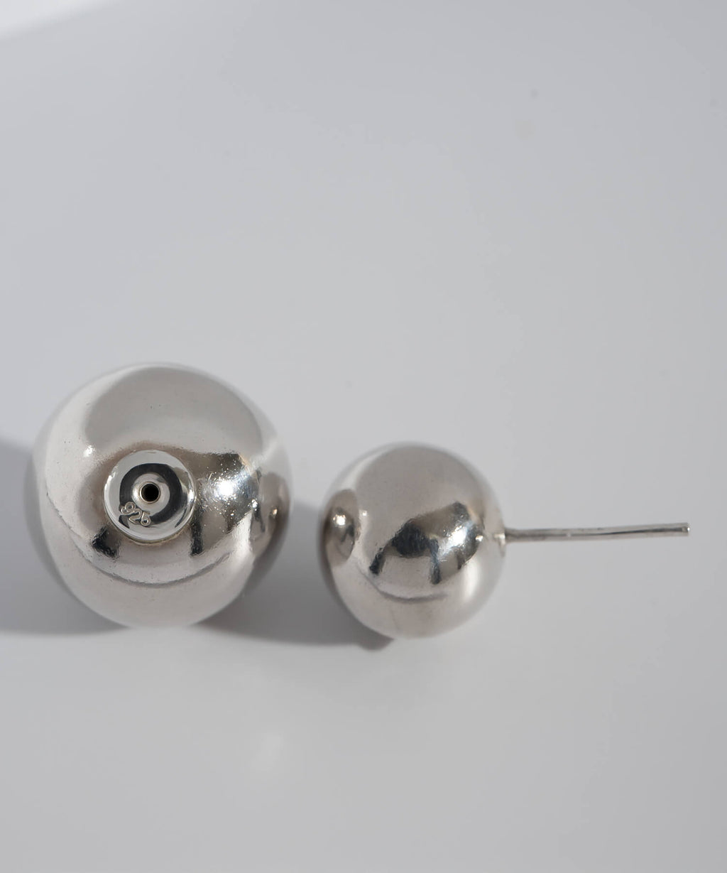 18K Gold Plated Sterling Silver Round Ball Stud Earrings | PALLO