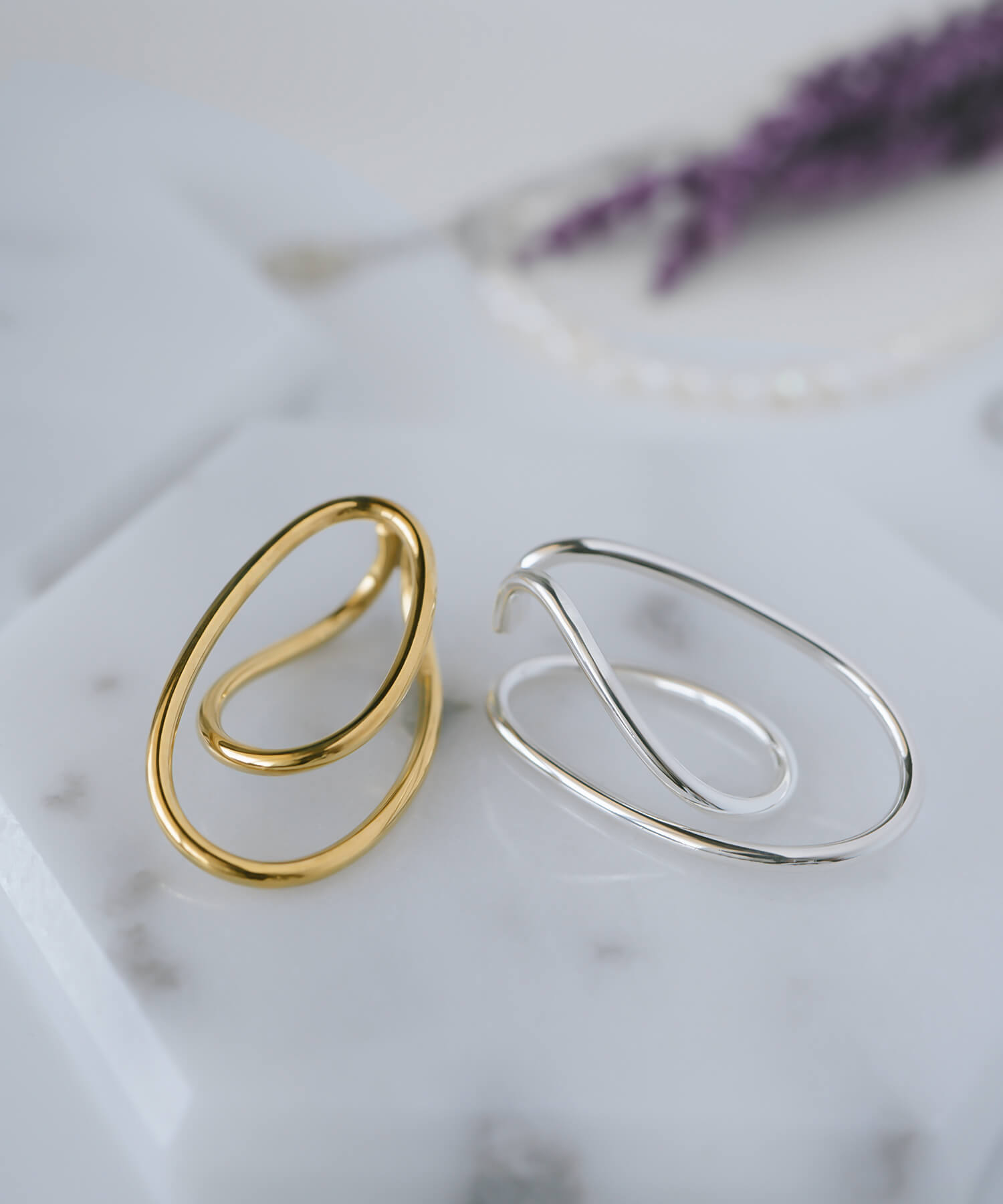 18K Gold Plated Sterling Silver Obal Oblong Earcuff | PALUNI