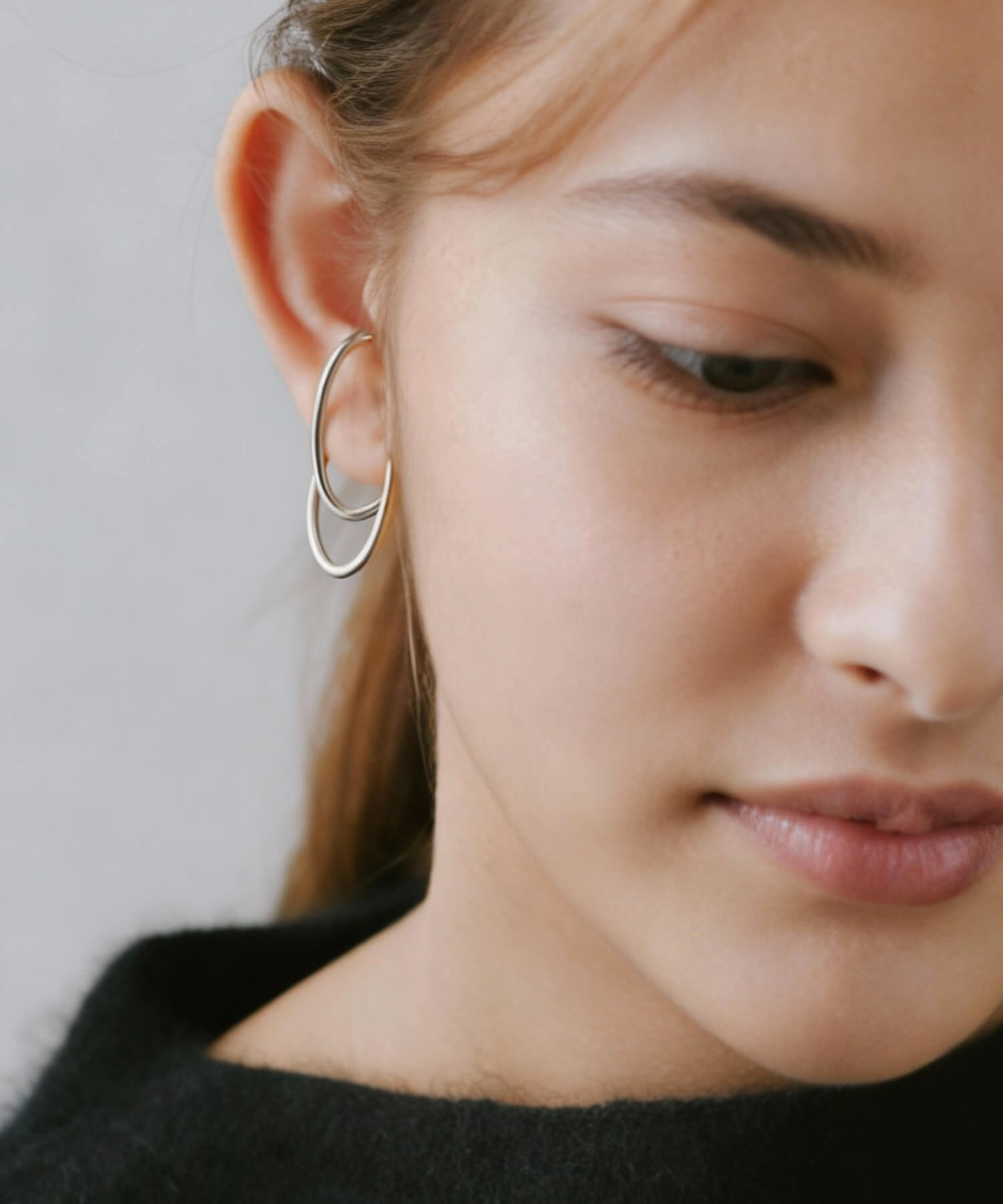 18K Gold Plated Sterling Silver Obal Oblong Earcuff | PALUNI