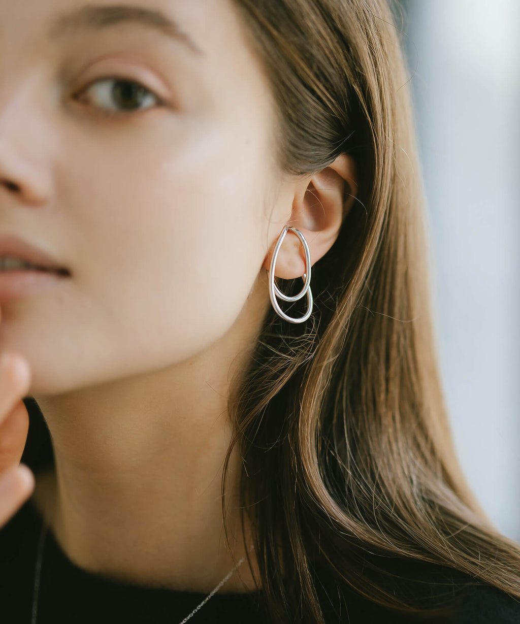 18K Gold Plated Sterling Silver Obal Oblong Earcuff | PALUNI