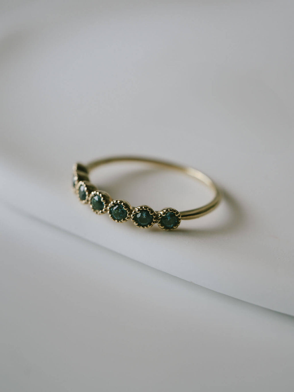 10K Gold Slim Band Gemstone Accent Ring | PALVE-AZUR