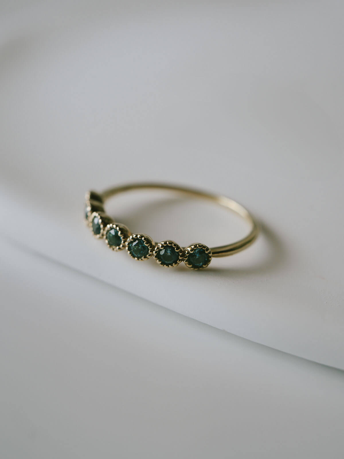 10K Gold Slim Band Gemstone Accent Ring | PALVE-AZUR