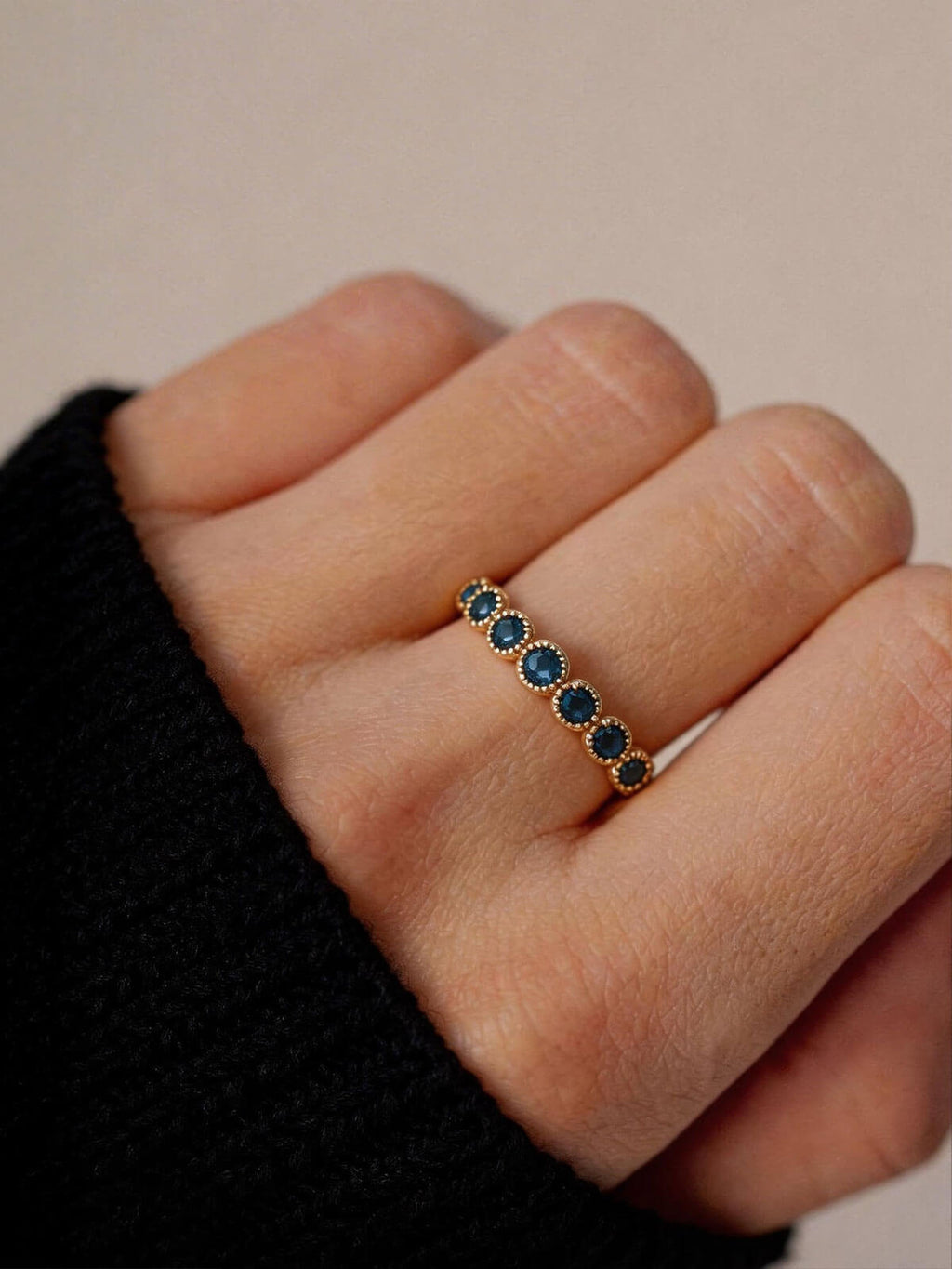 10K Gold Slim Band Gemstone Accent Ring | PALVE-AZUR