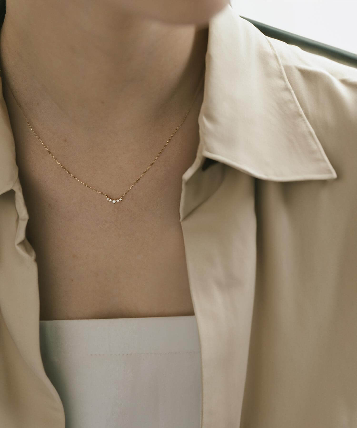 10K Gold Classic Five Stone Diamond Necklace | PALVE-THORN