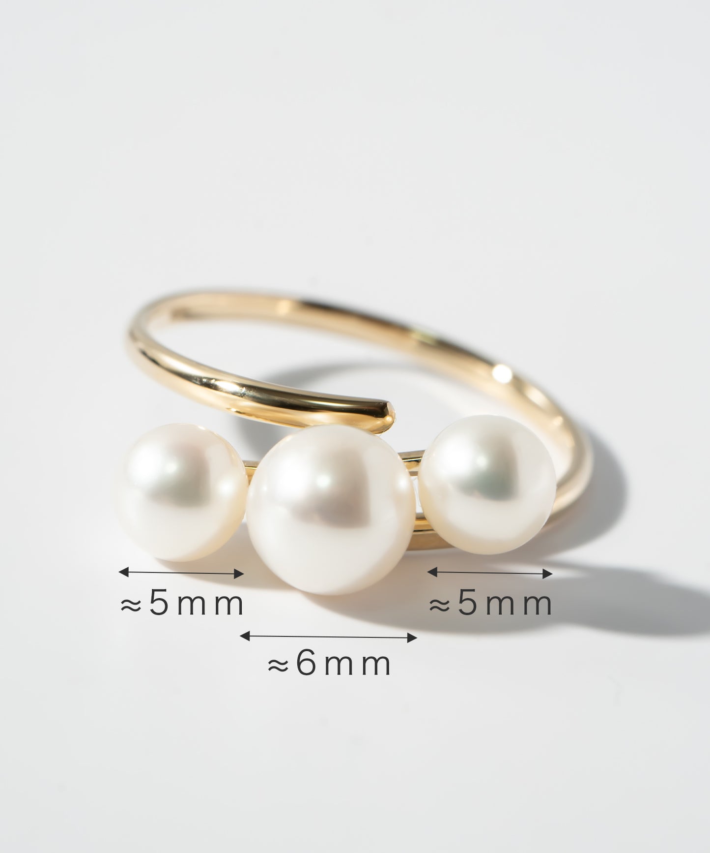 K10 Swirl Ring with Triple Freshwater Pearls | PERLE-DINI