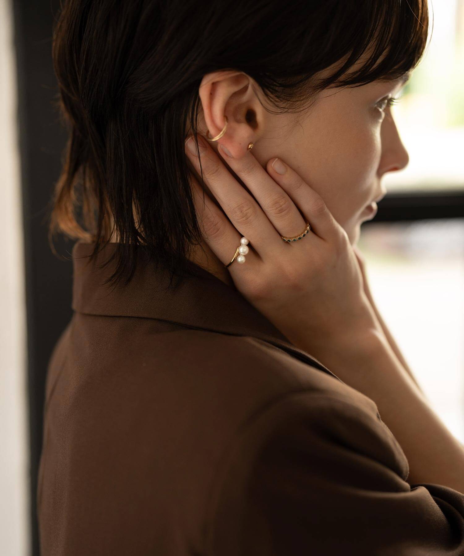 10K Gold Swirl Ring with Triple Freshwater Pearls | PERLE-DINI