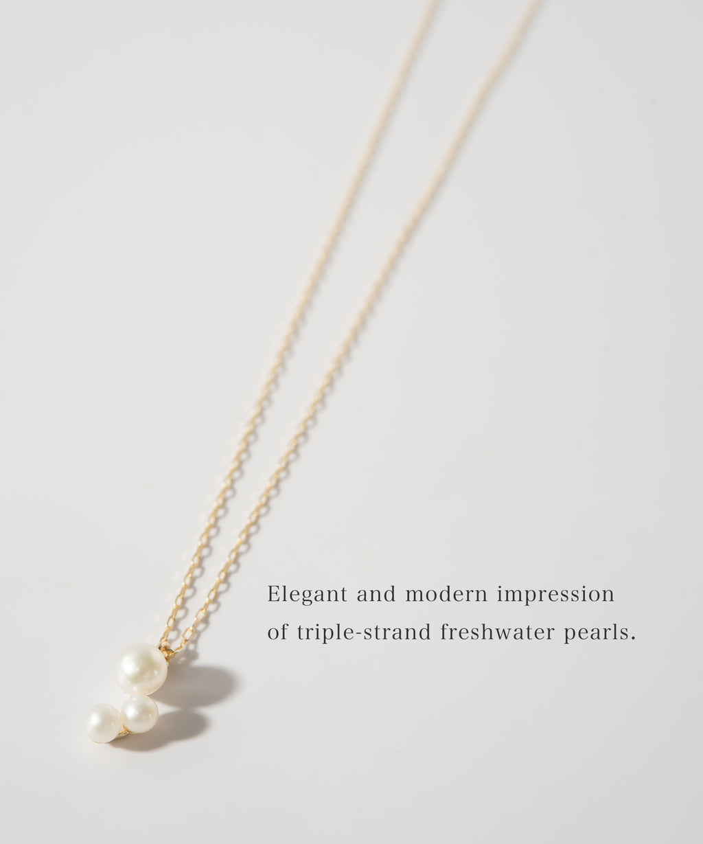 10K Gold Triple Drop Pearls Necklace | PERLE-ECUME
