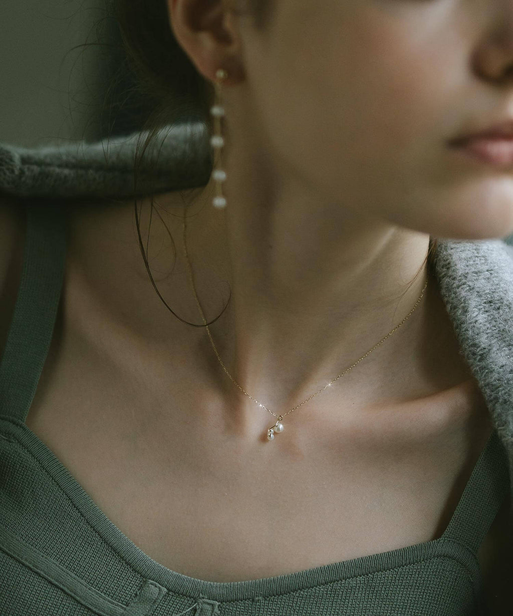 10K Gold Triple Drop Pearls Necklace | PERLE-ECUME