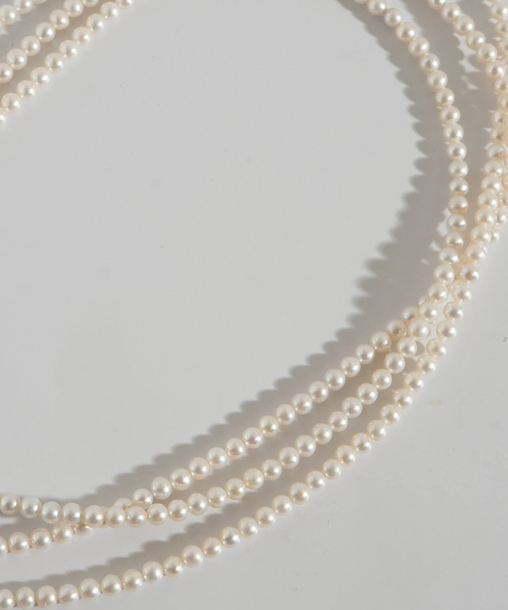 Freshwater Pearl Long Necklace | PERLE-LODIA