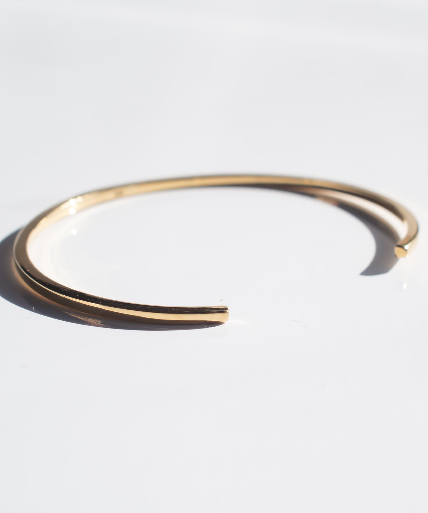 Silver925 Elegant Slim Plane Bangle | PIANTA