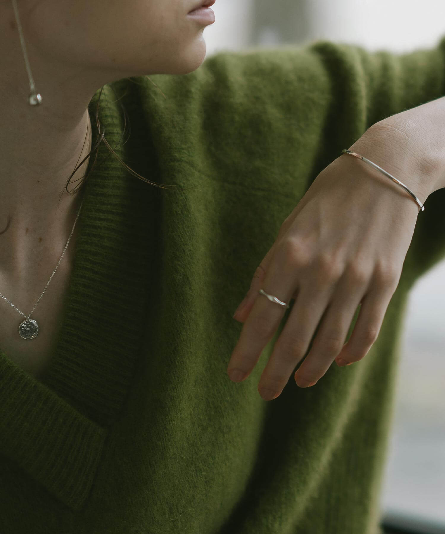 18K Gold Plated Sterling Silver Elegant Slim Plane Bangle | PIANTA