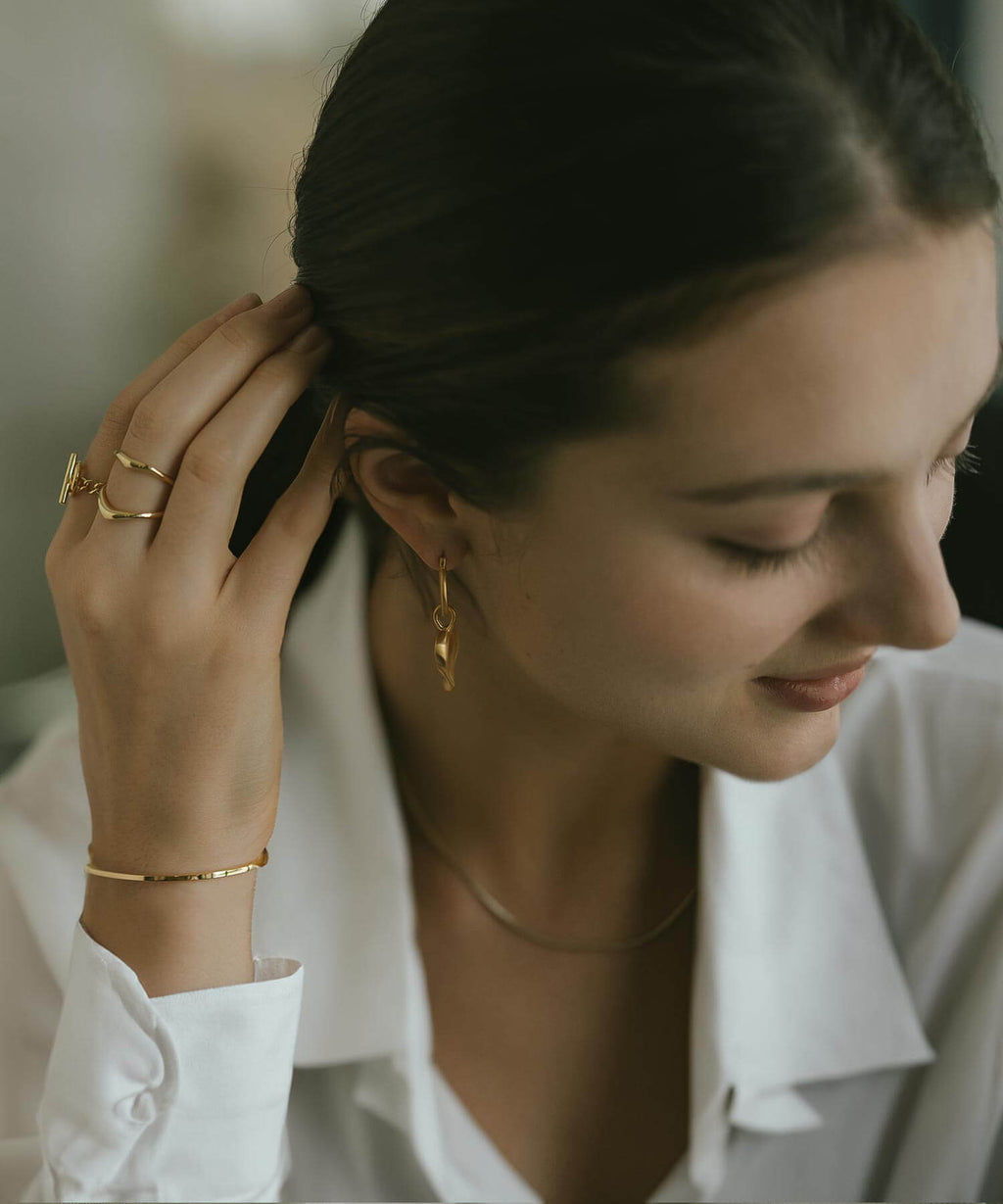 18K Gold Plated Sterling Silver Elegant Slim Plane Bangle | PIANTA