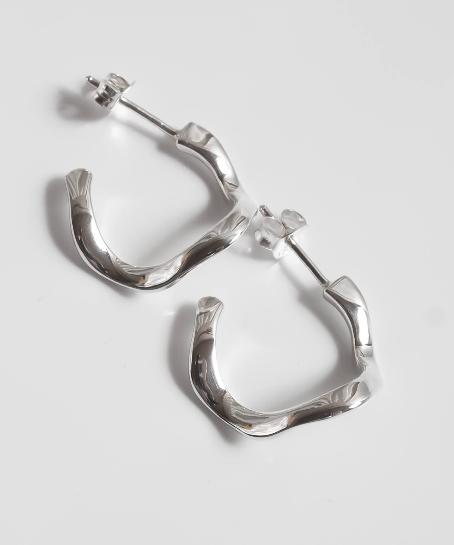 925 Sterling Silver Ripple Drop Earrings | PIELE