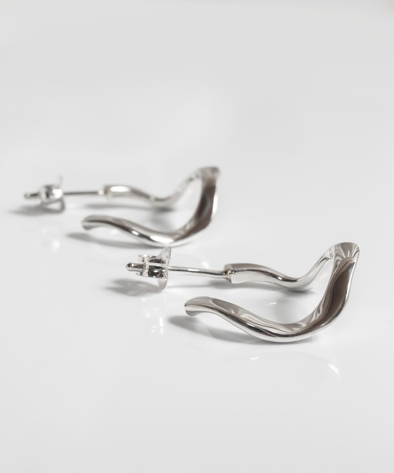 925 Sterling Silver Ripple Drop Earrings | PIELE