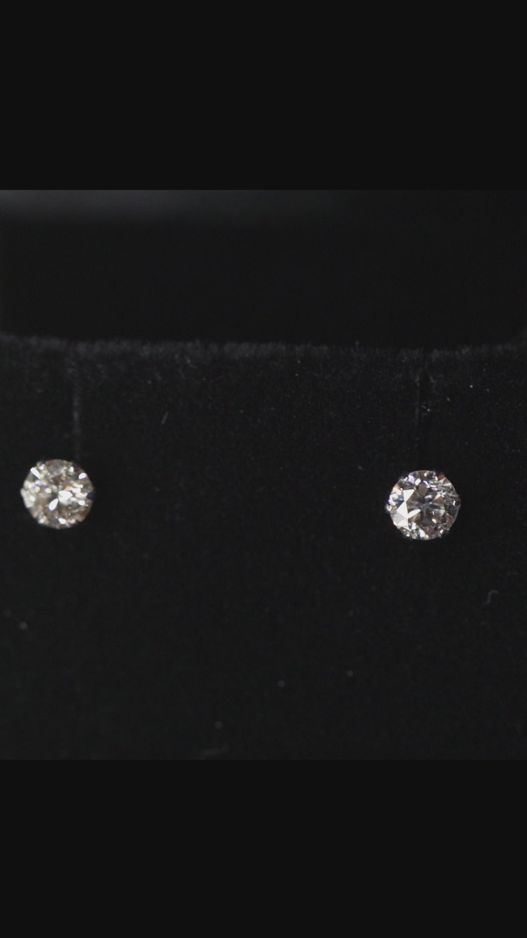 H&c Cut Pt900 Precious Diamond Stud Earrings | EDELE