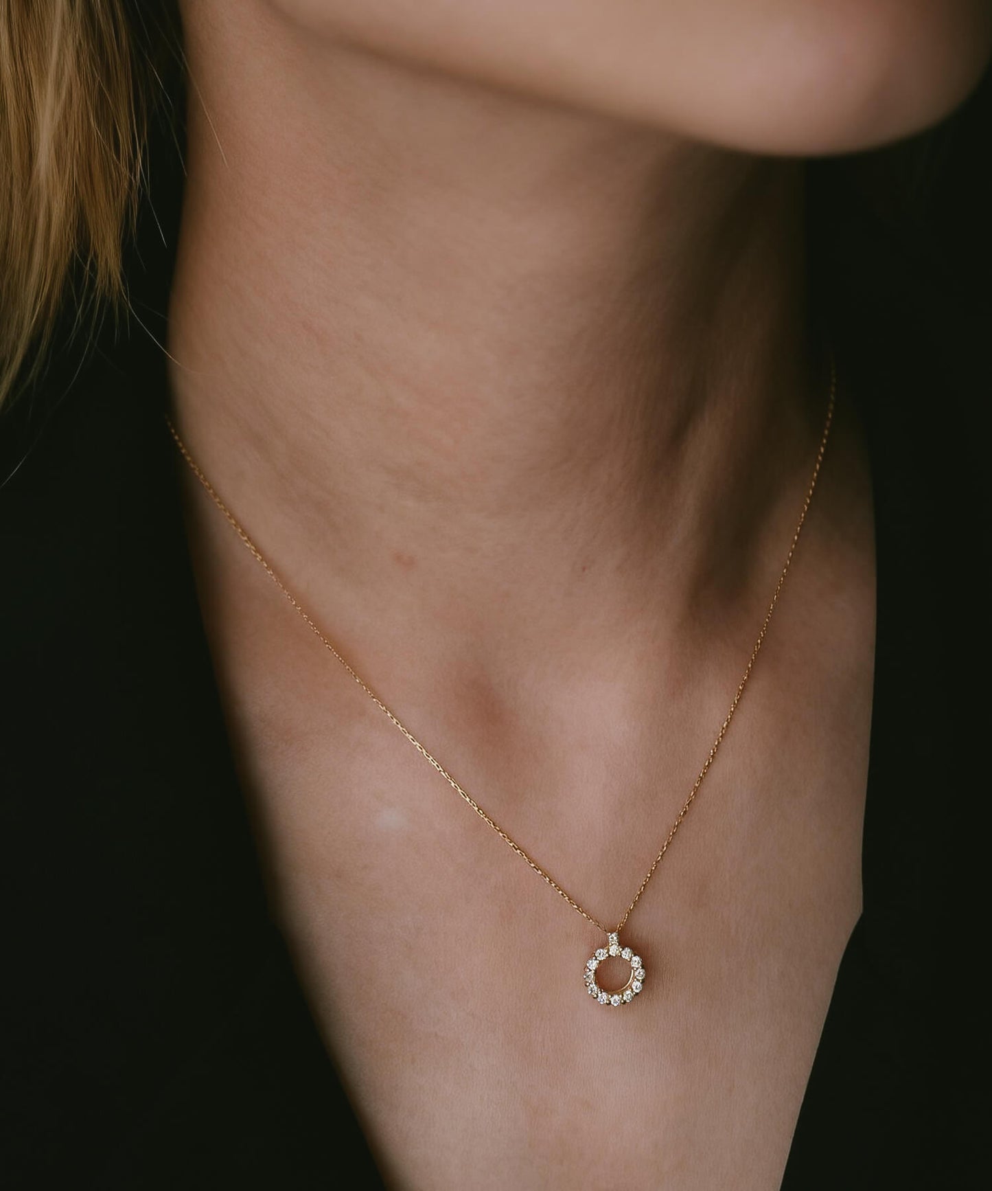 Halo Diamond Necklace | RONERI-NK