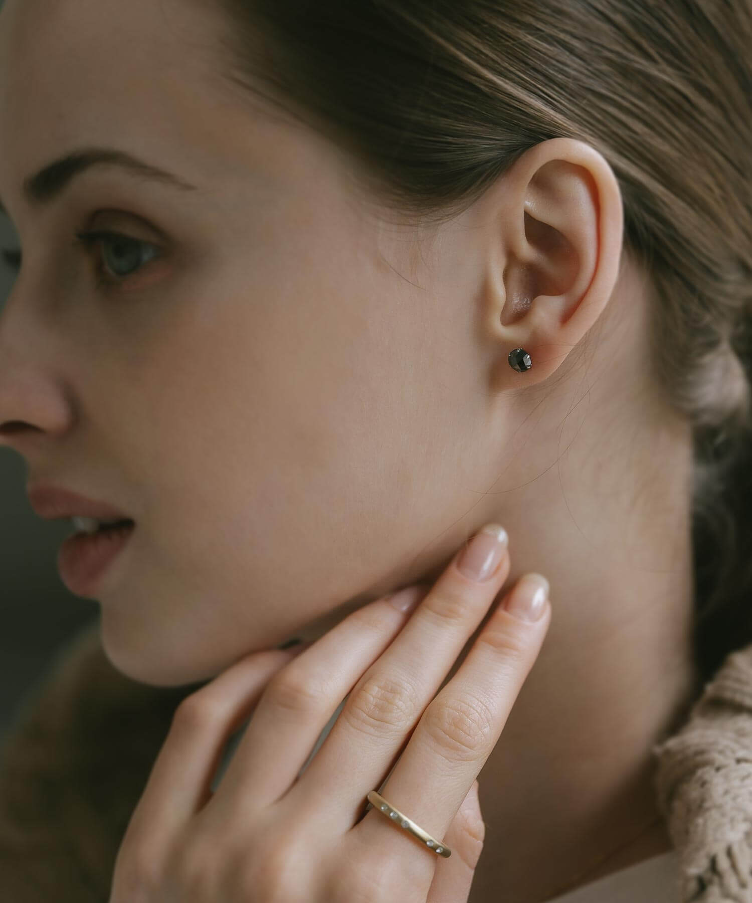 Black Diamond Platinum Studs Earrings | ROSA-NOTTE