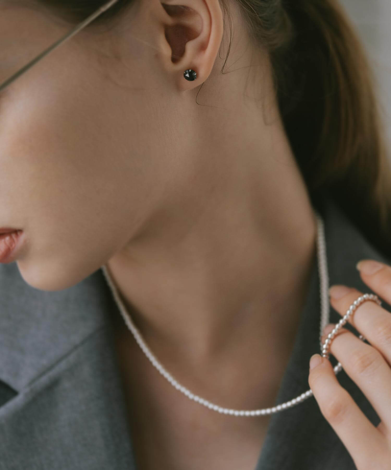 Black Diamond Platinum Studs Earrings | ROSA-NOTTE