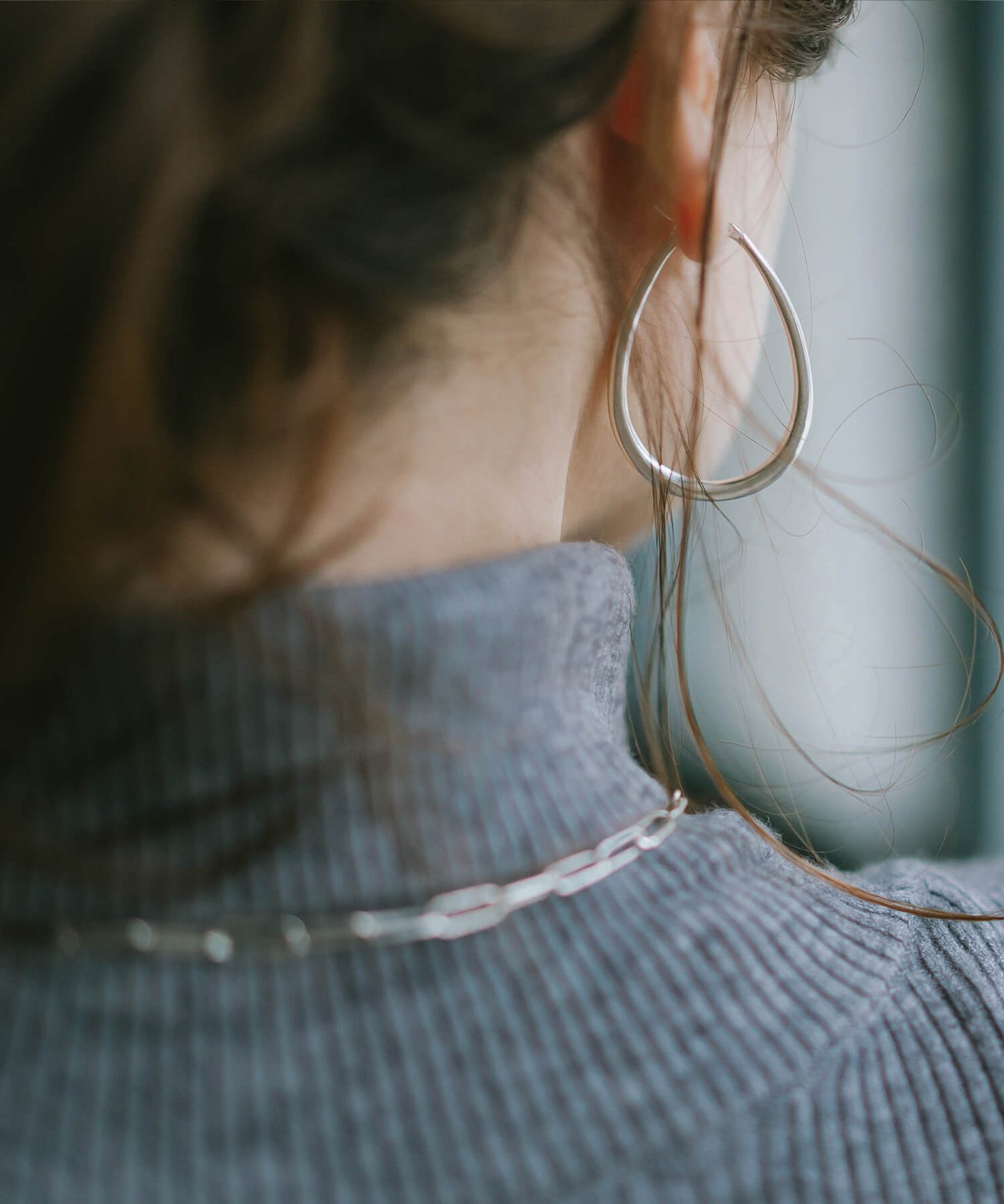 Silver925 Teardrop Plump Matte Earrings | TILK