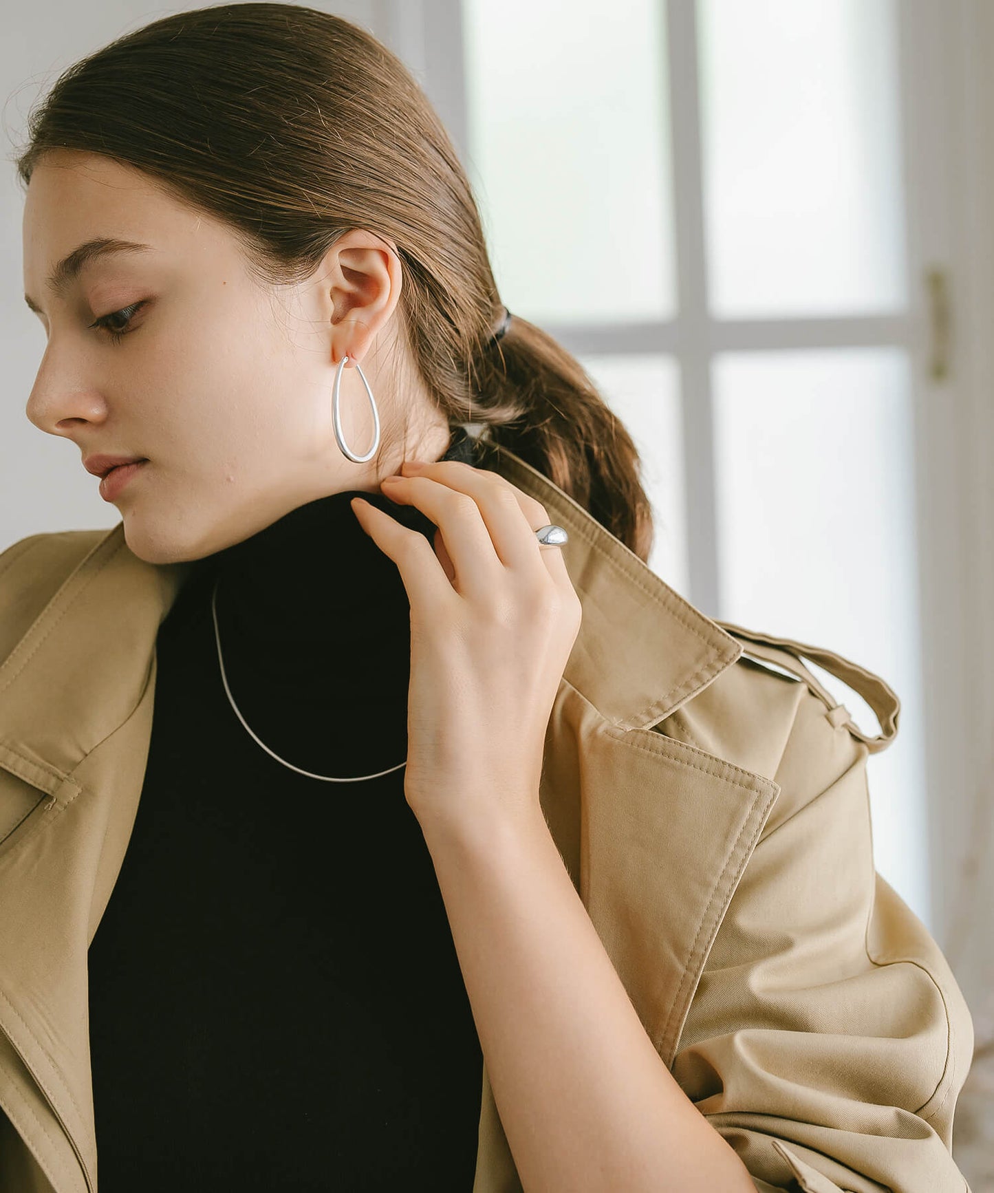 Silver925 Teardrop Plump Matte Earrings | TILK