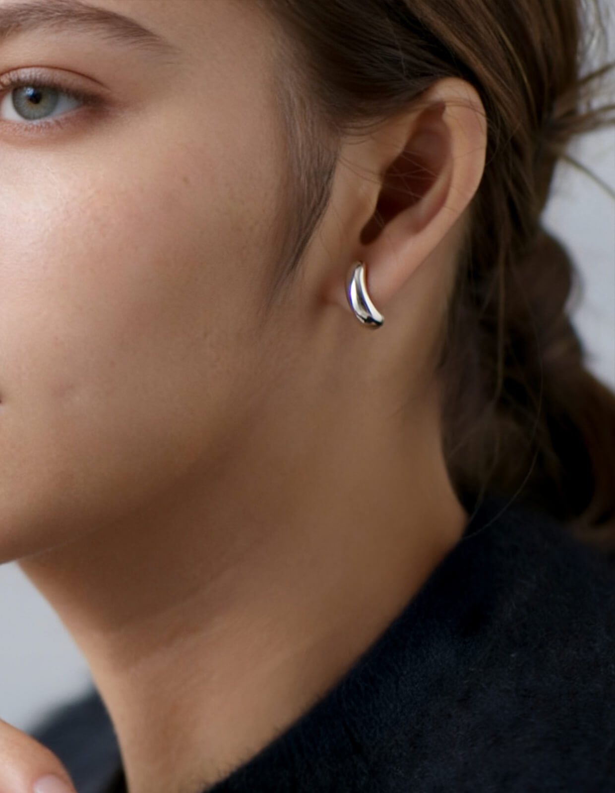 925 Sterling Silver Chubby Curve Bar Earrings | CUULLA