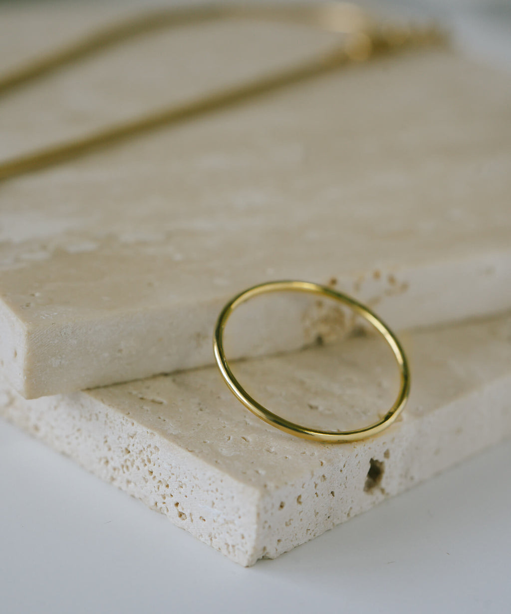 18K Gold Plated Sterling Silver 1mm Dainty Round Ring | SOLONE-1MM