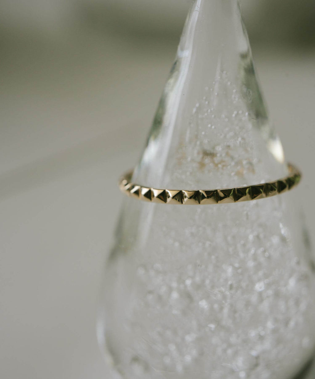 10K Gold Dainty Studs Ring | SPINA