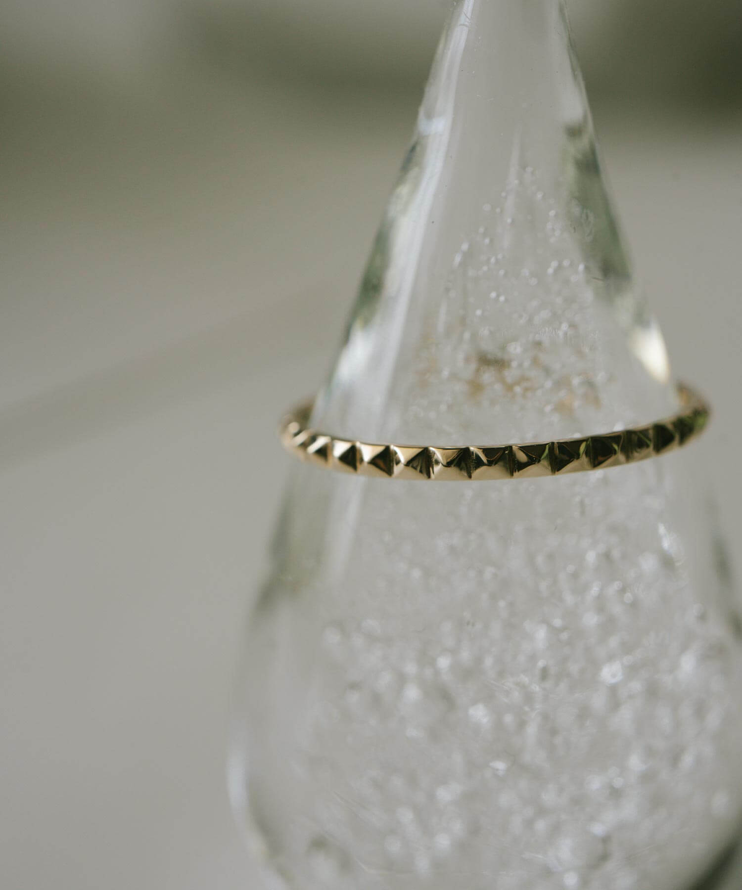 10K Gold Dainty Studs Ring | SPINA