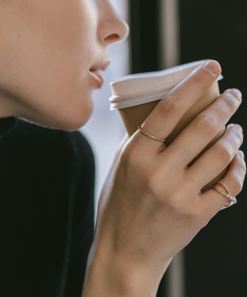 10K Gold Dainty Studs Ring | SPINA