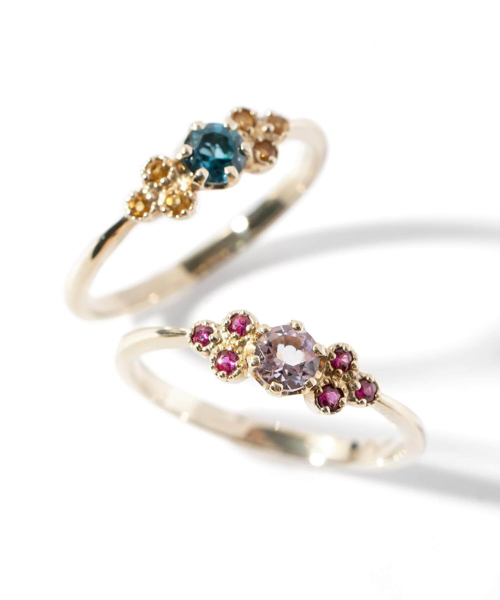 10K Gold Dainty Clover Gemstone Ring | TERRA-CLAVA