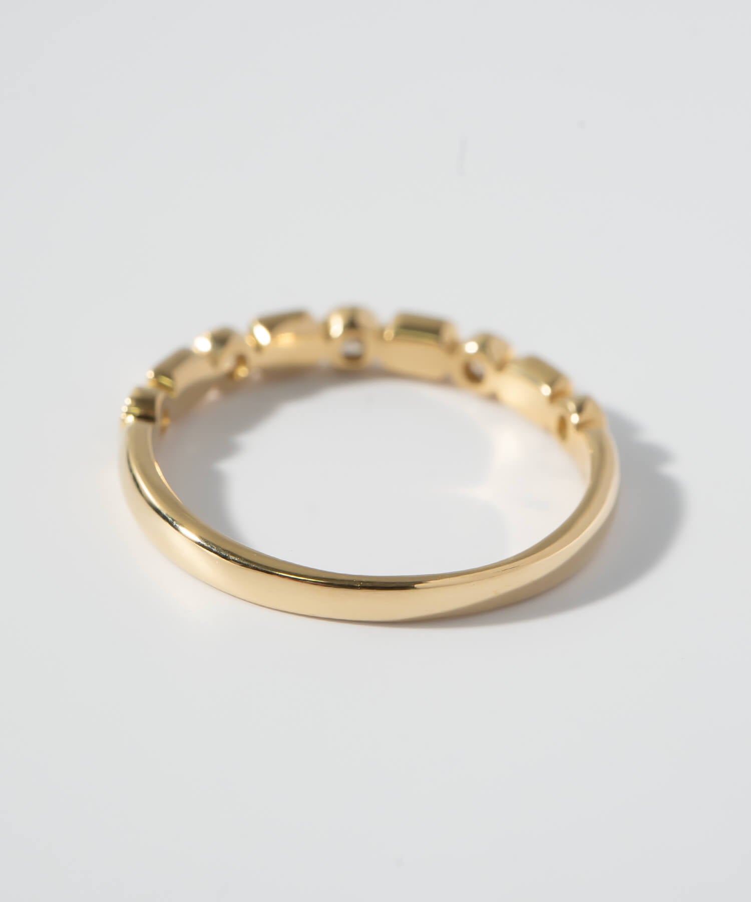 K18 Pulse Line Diamond Ring | TESSERA RING