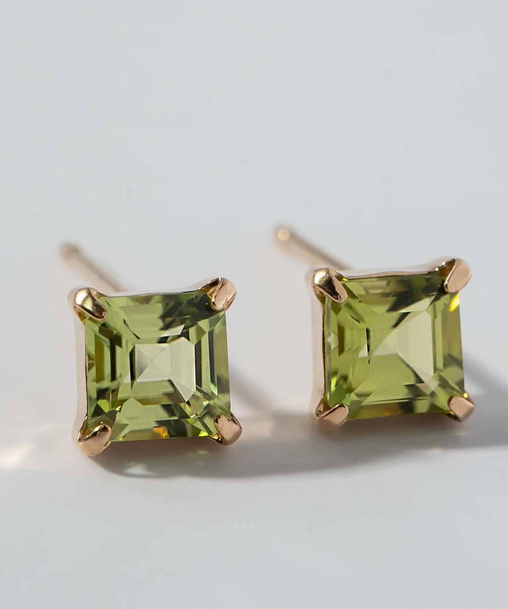 10K Gold Square Prism Earrings | TETRA ENA