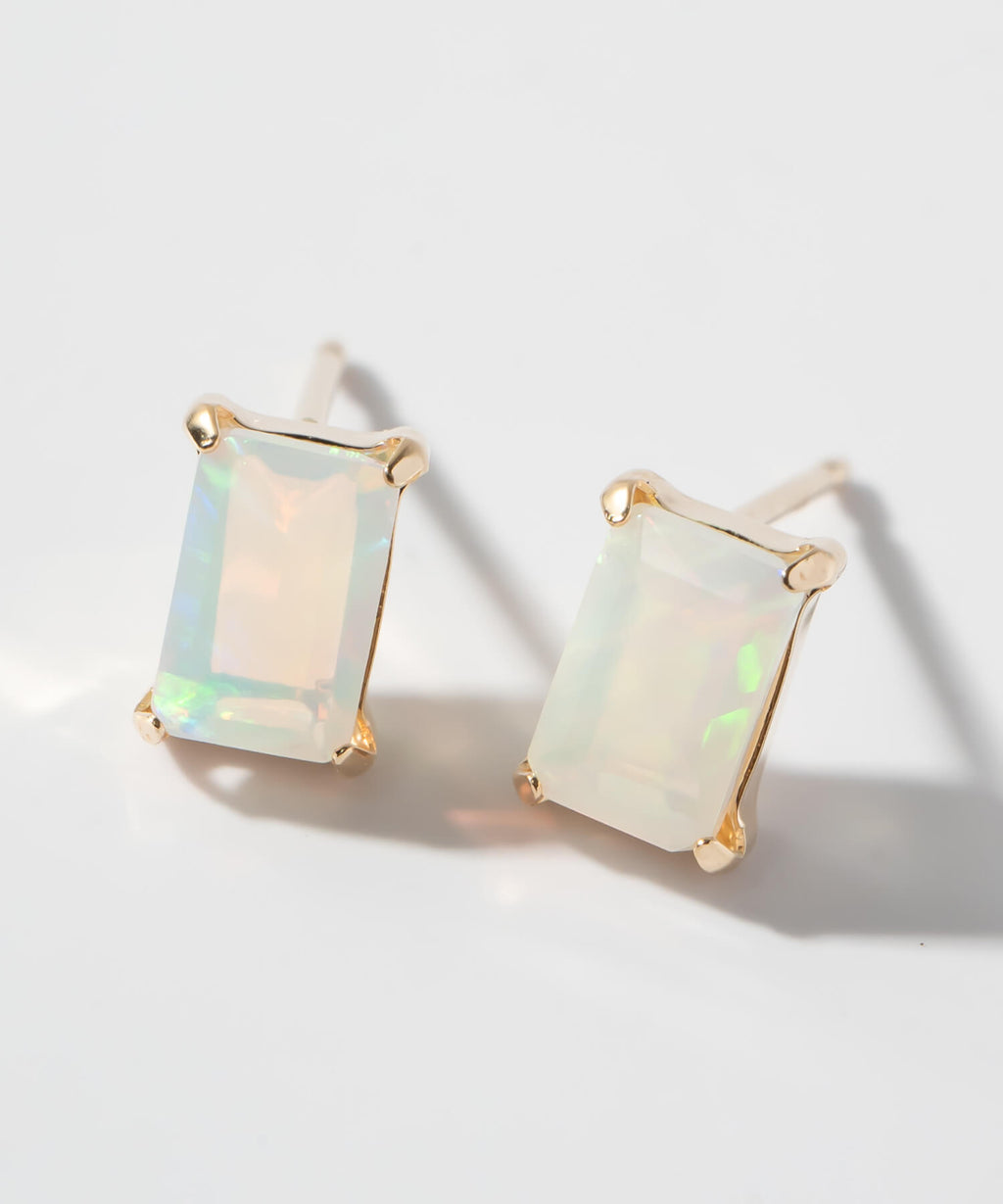10K Gold Baguette-cut Opal Earrings | TETRA-IRIS