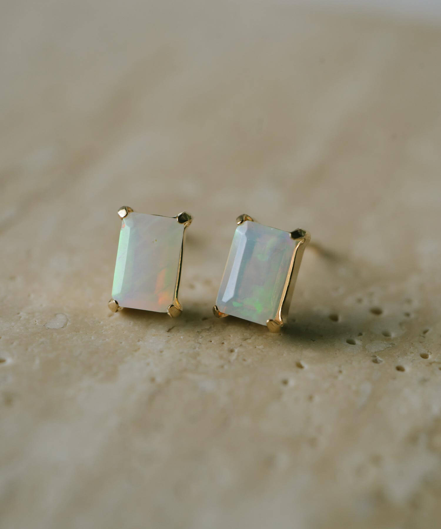 10K Gold Baguette-cut Opal Earrings | TETRA-IRIS