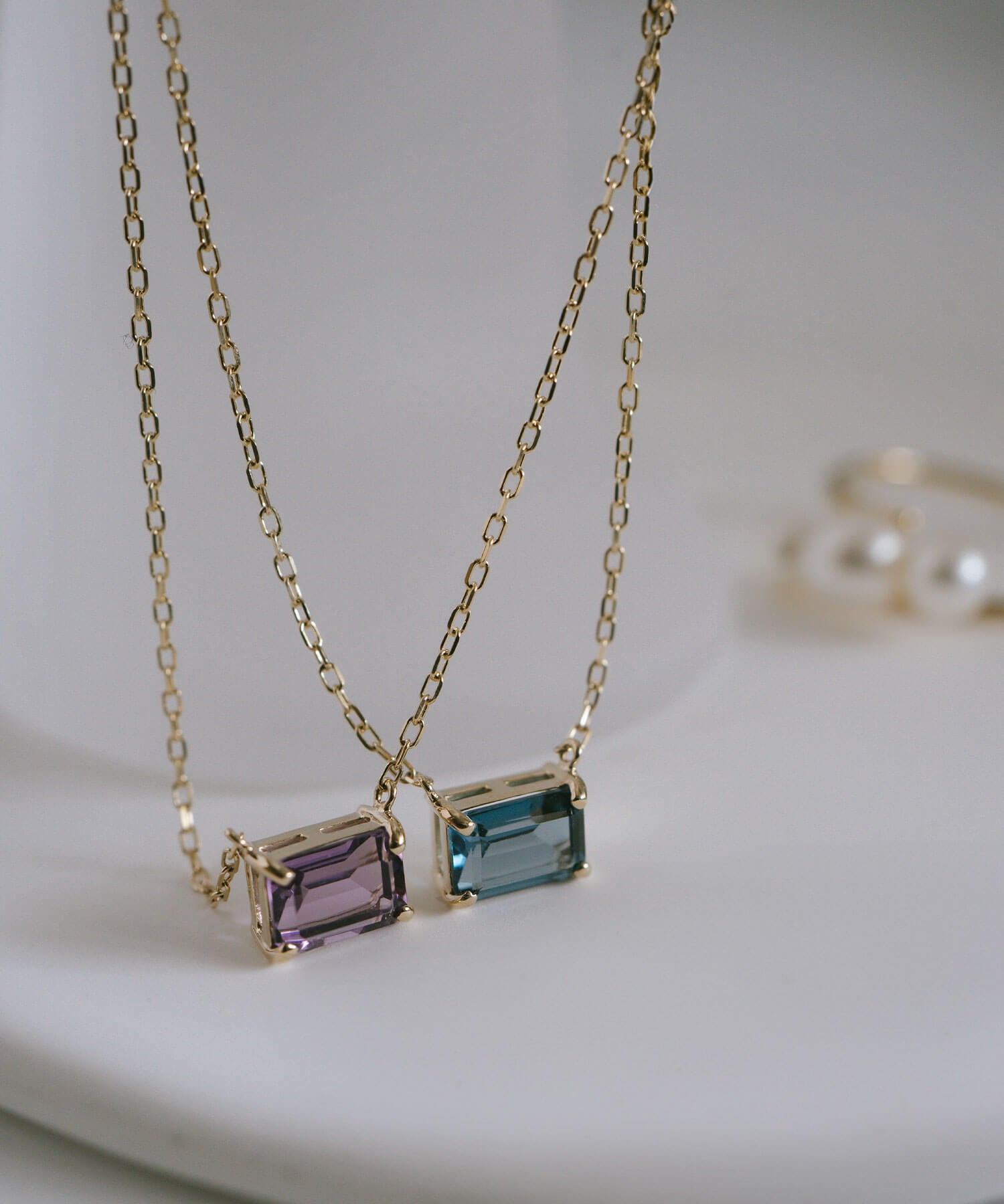 10K Gold Emerald Cut Gemstone Necklace | TETRA-SJU