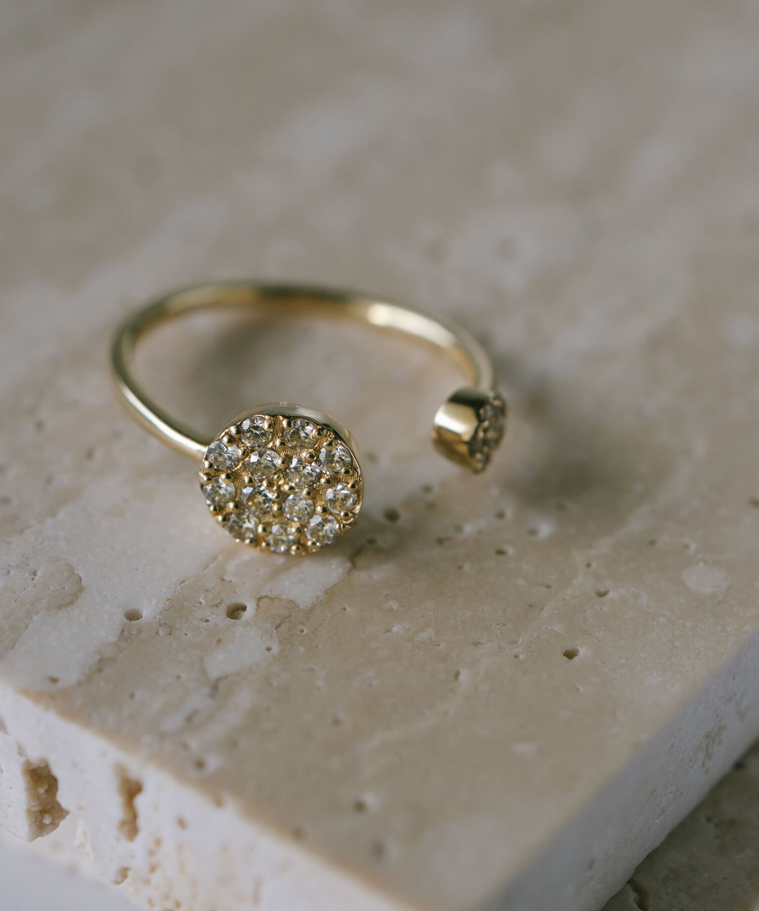 K18 Twin Diamond Fork Ring | THELAIA RING