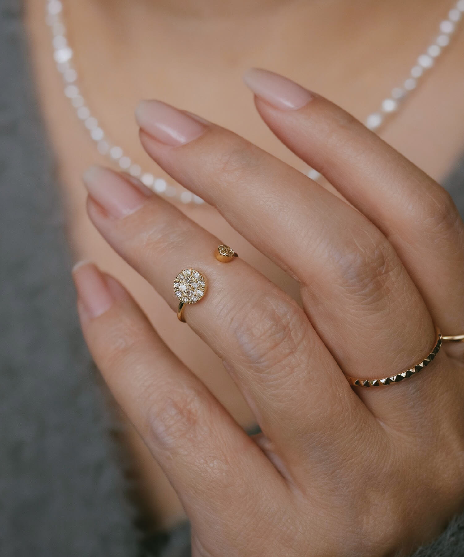 K18 Twin Diamond Fork Ring | THELAIA RING