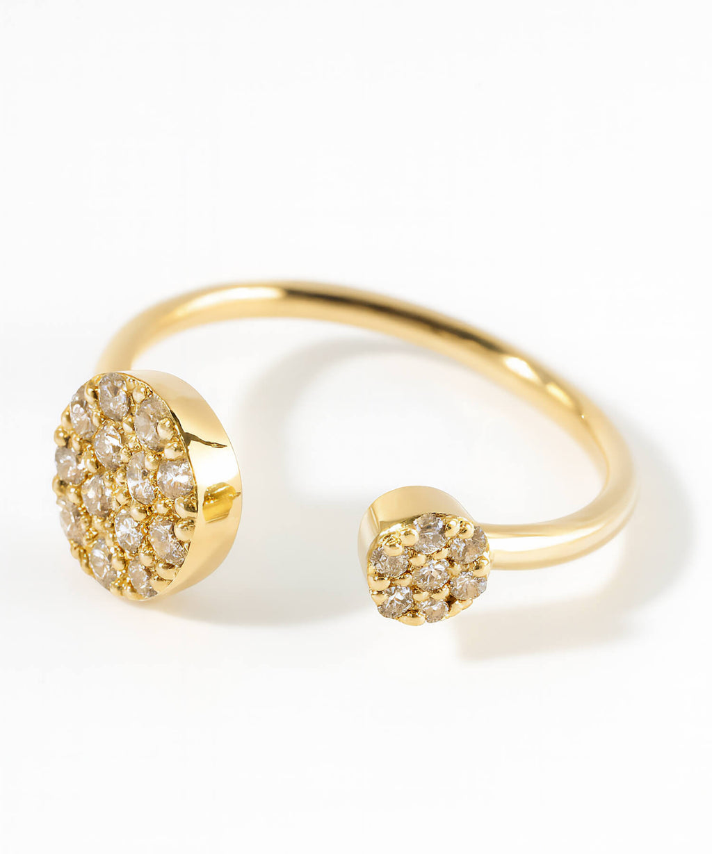 K18 Twin Diamond Fork Ring | THELAIA RING