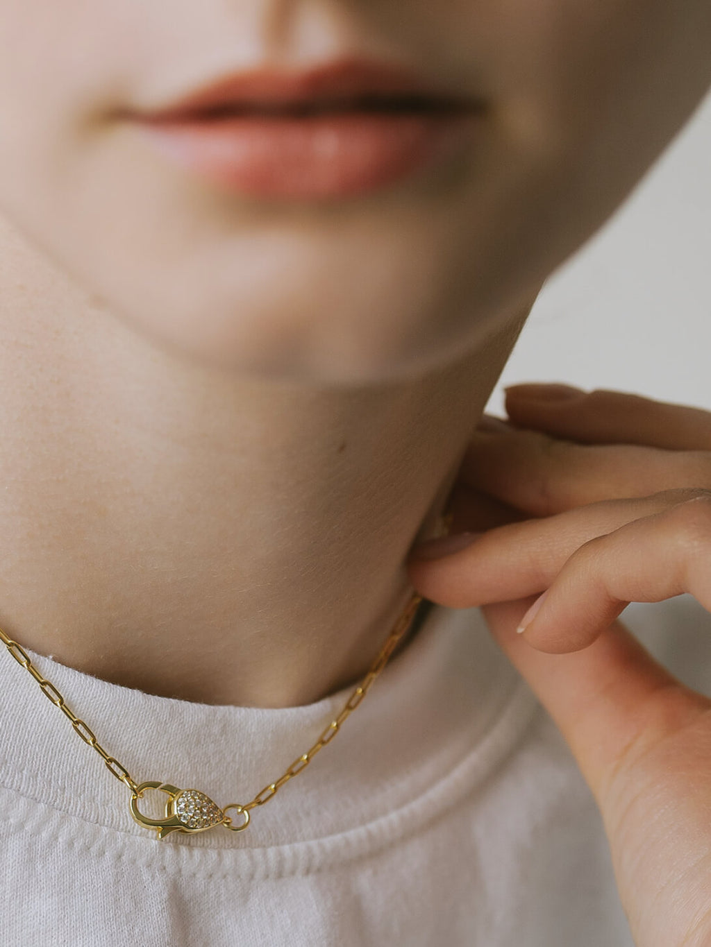 18K Gold Plated Sterling Silver Glint Hook Choker Necklace | TIEDRA