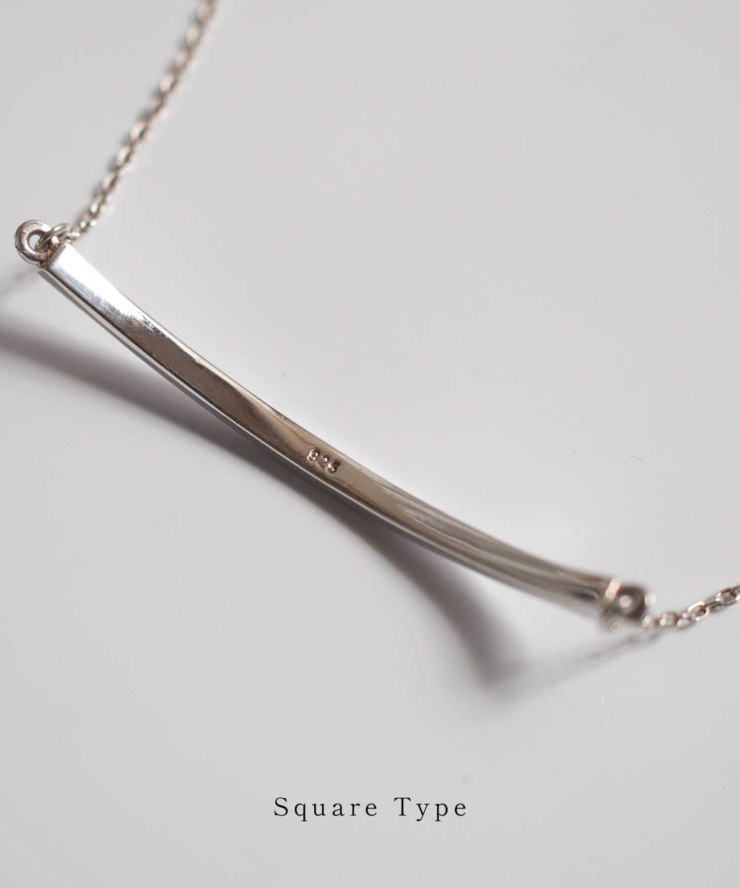 Smile Line Bar Necklace TIGO - 18K Gold Plated Sterling Silver