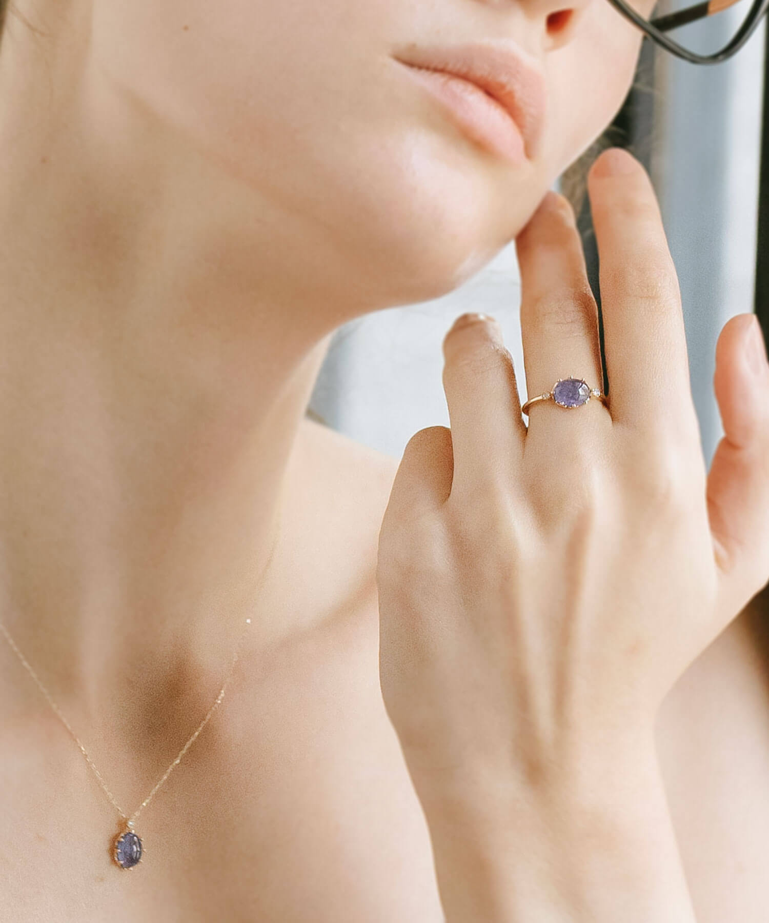Oval Cabochon Ring | ELIA-ETT
