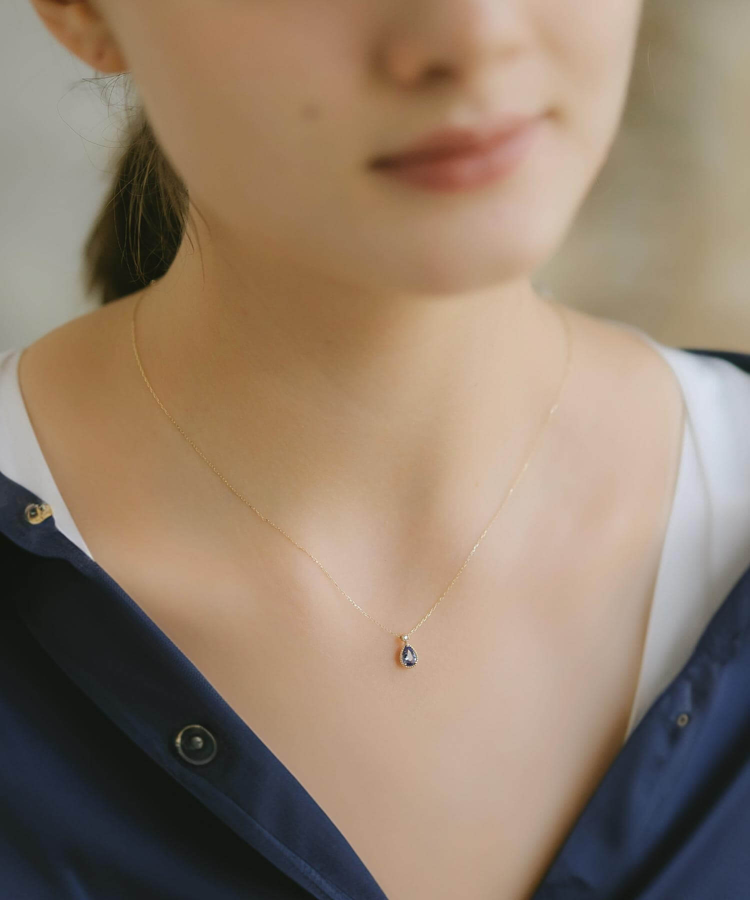 10K Gold Drop Gemstone Necklace | GLOA-SOLZE