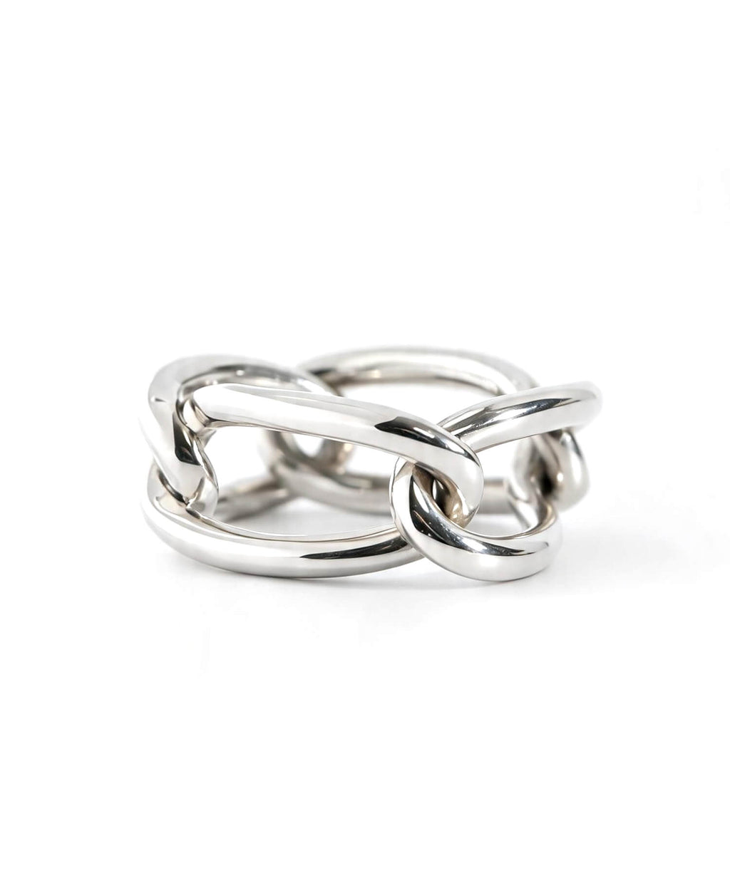 Sterling silver 925 chunky chain ring on a white background