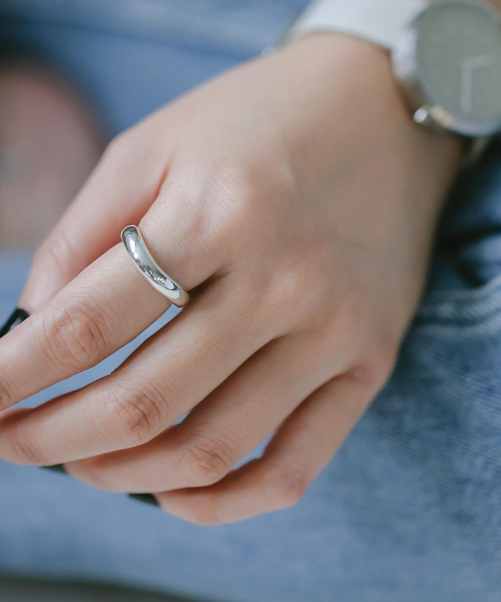 18K Gold Plated Sterling Silver Hand Forged Wavy Ring | ULUA
