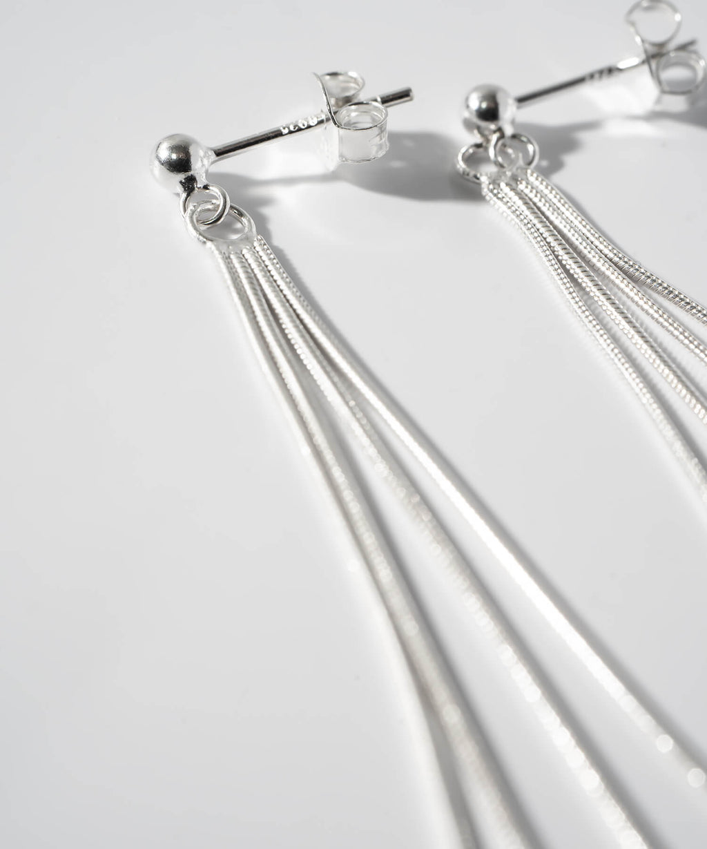18K Gold Plated Sterling Silver Graceful Line Earrings | VENEC
