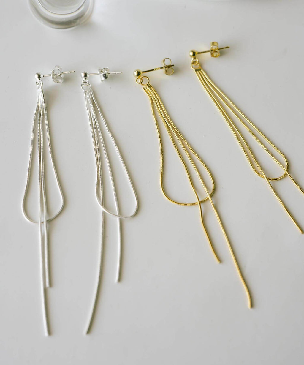 18K Gold Plated Sterling Silver Graceful Line Earrings | VENEC
