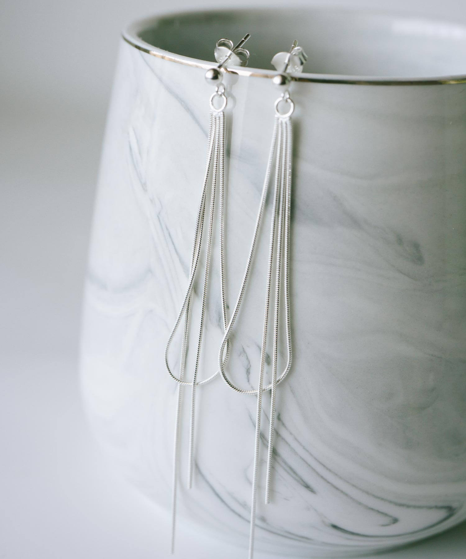 18K Gold Plated Sterling Silver Graceful Line Earrings | VENEC