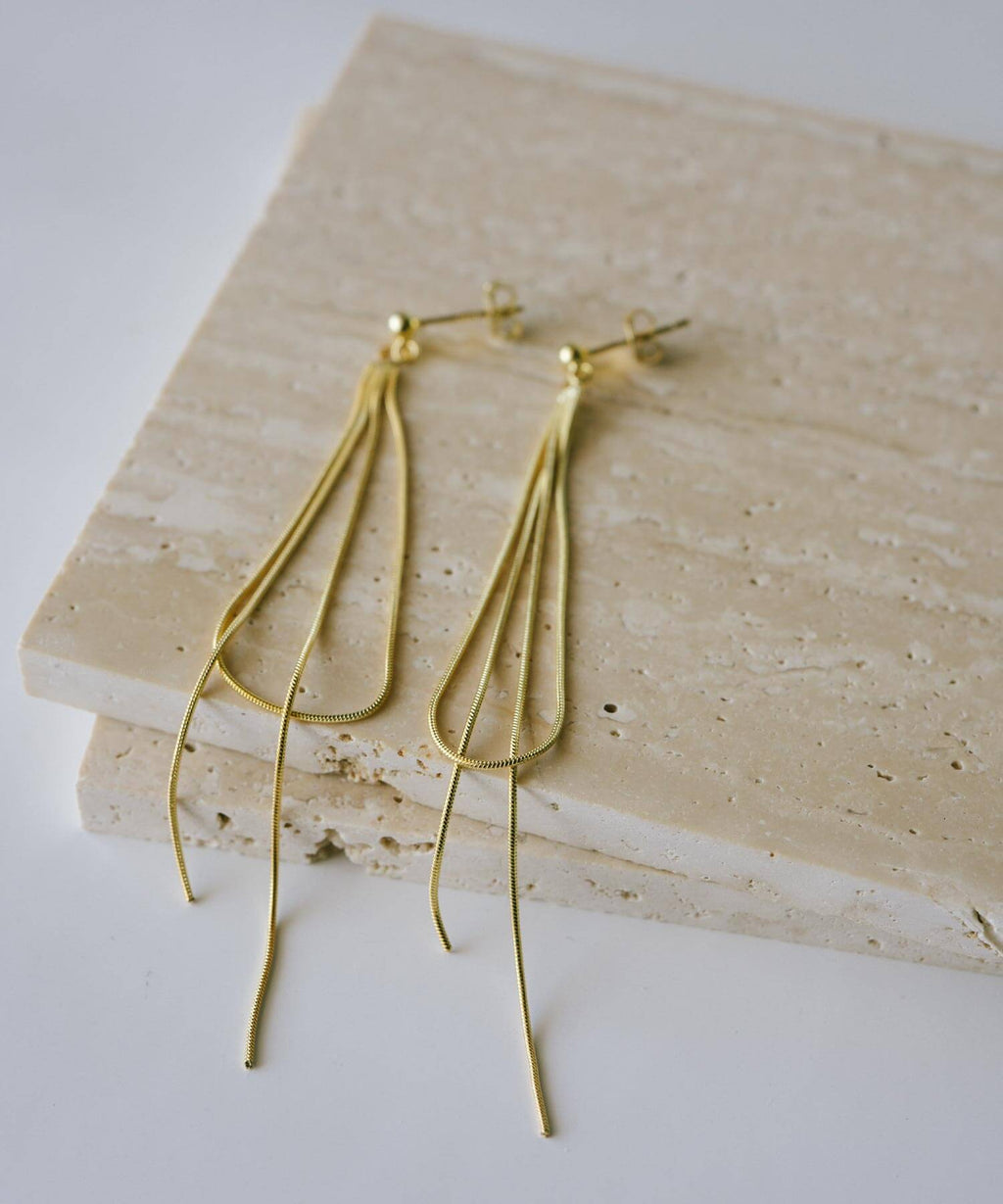 18K Gold Plated Sterling Silver Graceful Line Earrings | VENEC