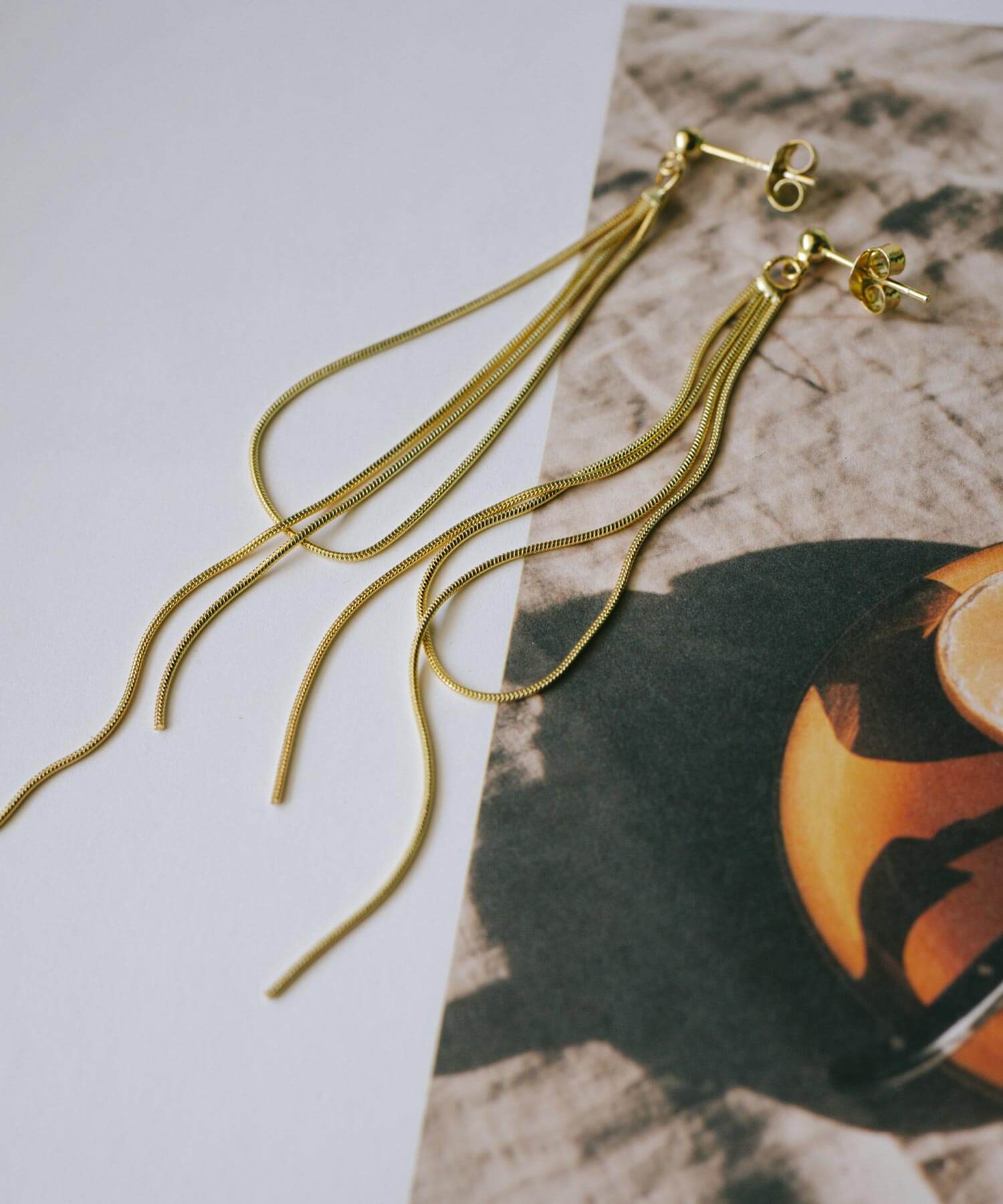 18K Gold Plated Sterling Silver Graceful Line Earrings | VENEC
