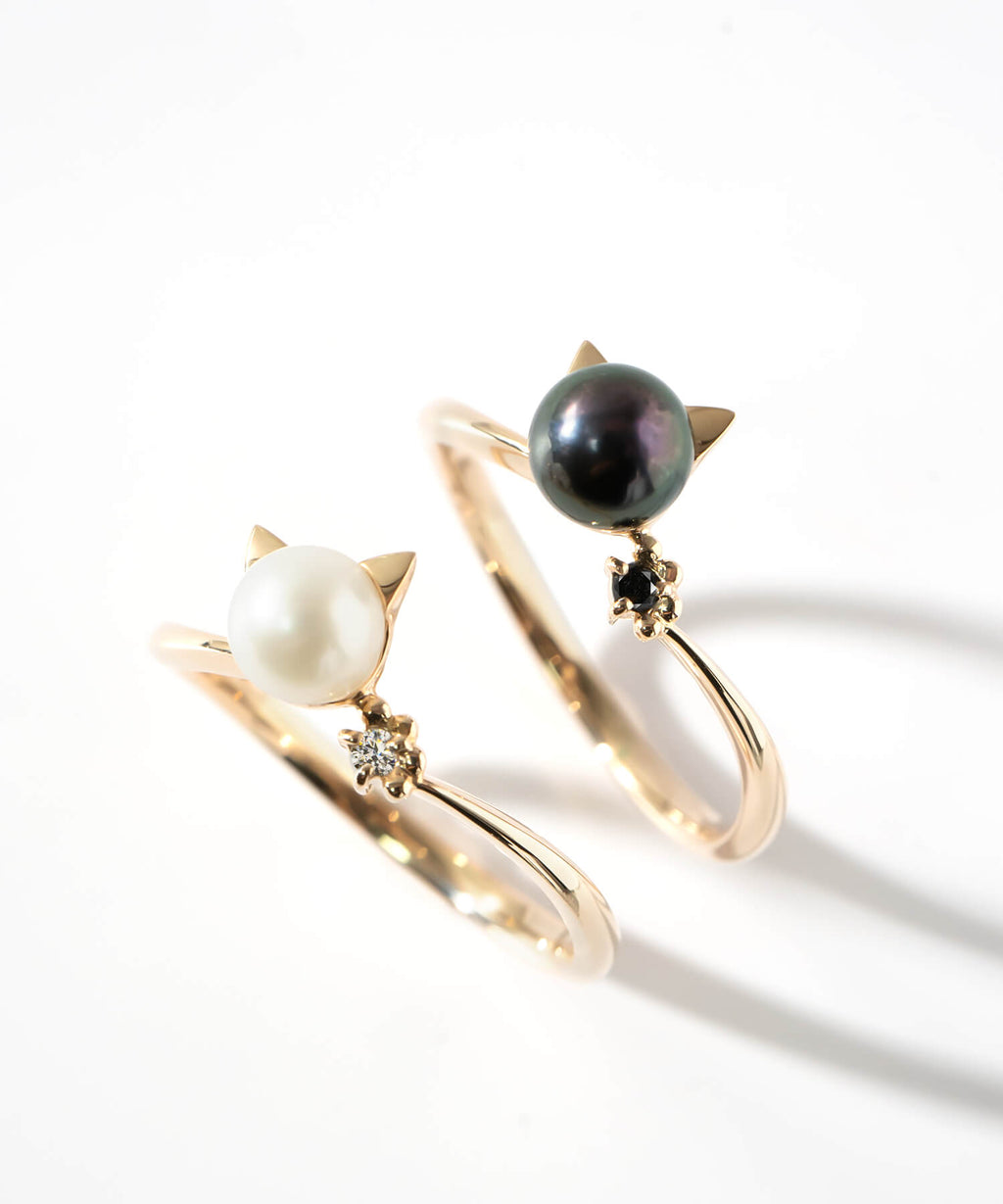 10K Gold Pearl and Diamond Cat Ring | FORTUNA-CAT